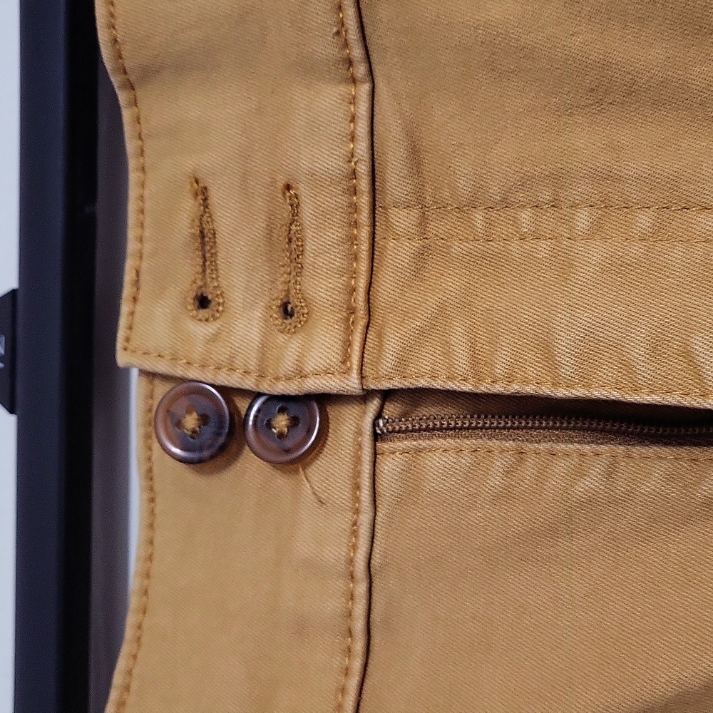 LILA RYAN Mustard Cargo Pants - Picture 7 of 10